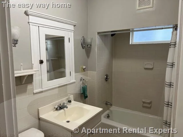 76 Powderhouse Blvd, Davis Square