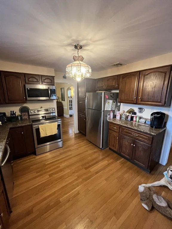 54 Mystic St, West Medford