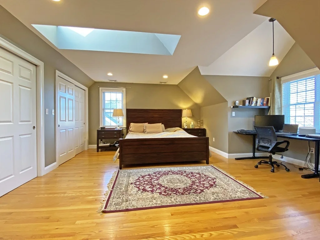 375 Lowell Ave, Newtonville
