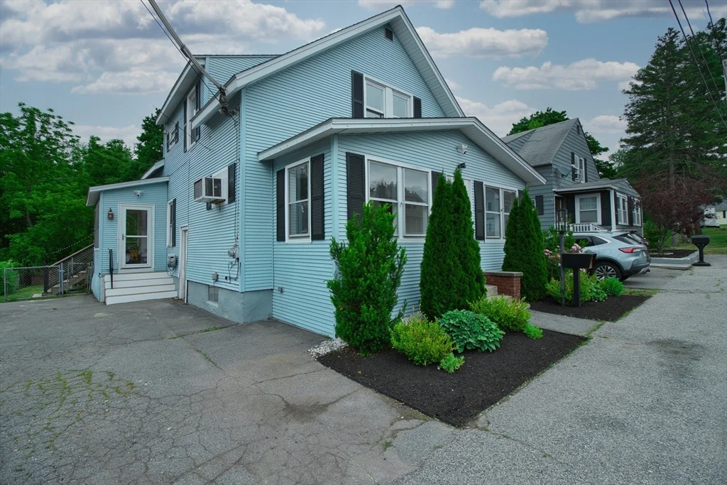 40 Dean Ave, Dracut