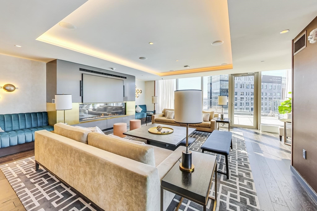 135 Seaport Blvd, Seaport District