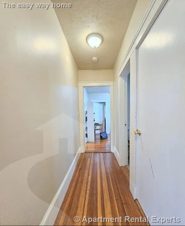 91 Frederick Ave, Tufts