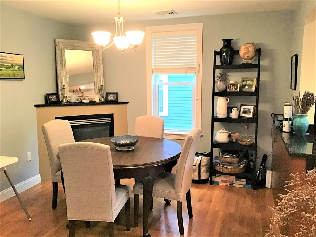 60 Magnolia Ave, Ward Two