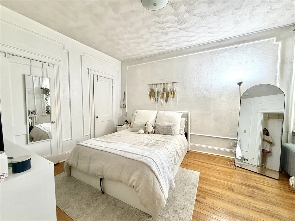 7 Devotion St, Coolidge Corner