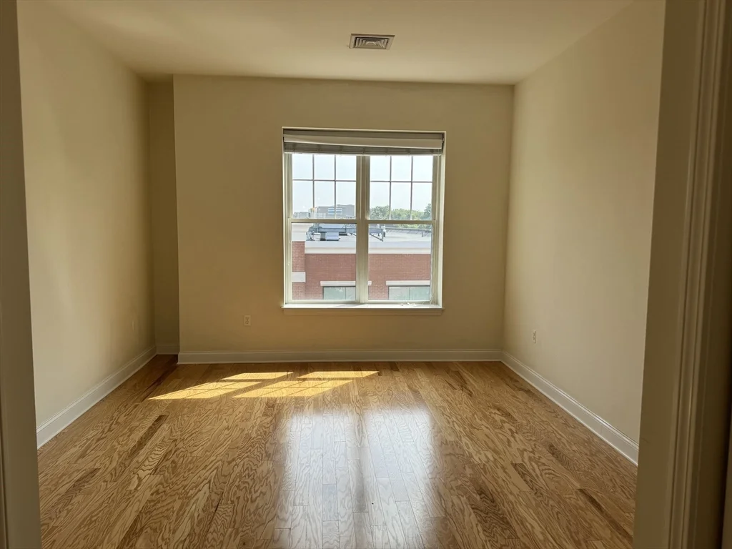 500 Union St, Westborough