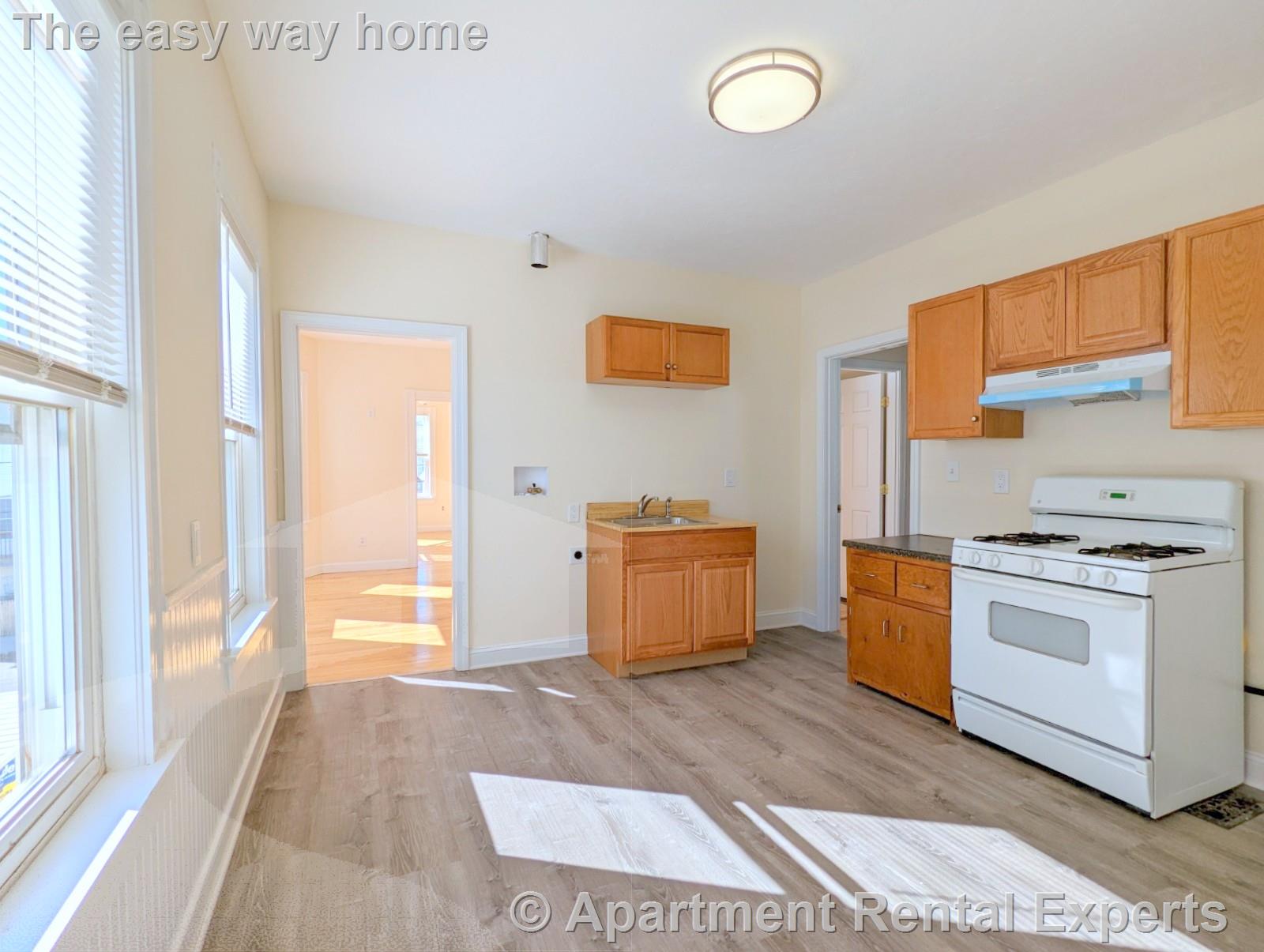 93 Madison Ave, Everett