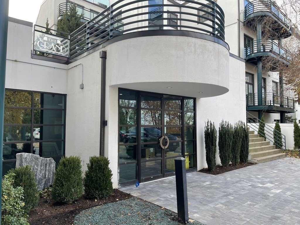 227 Summit Ave, Coolidge Corner