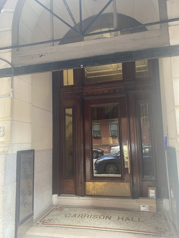 8 Garrison, Back Bay