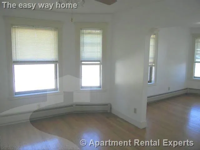 79 Clarendon Ave, Teele Square