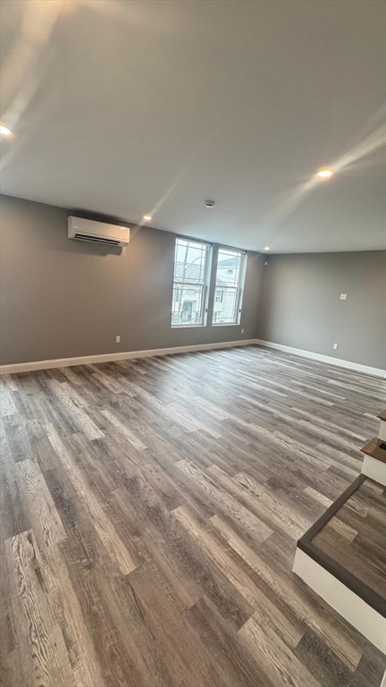 99 Temple St, Revere