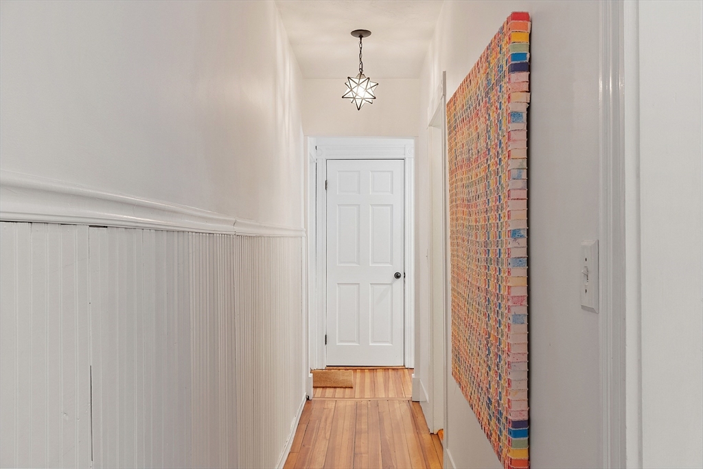 401 Cabot St, Beverly