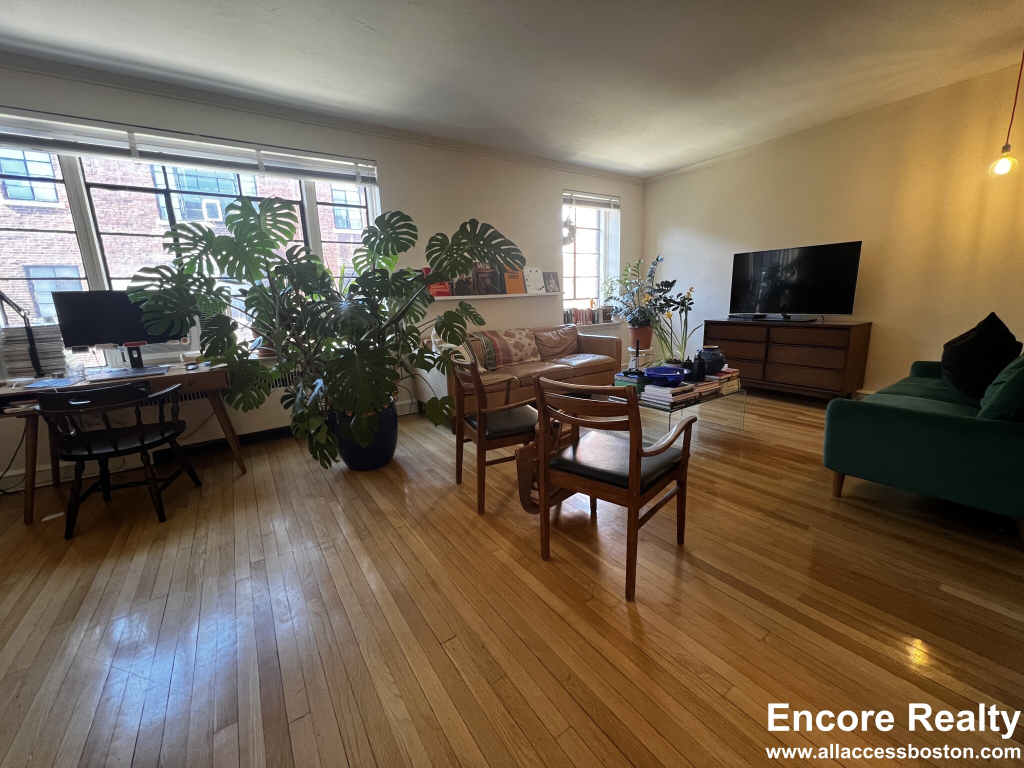 95 Longwood Ave, Coolidge Corner