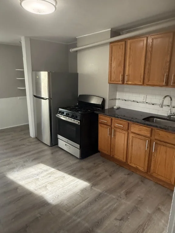 32 Mechanic St, Fitchburg