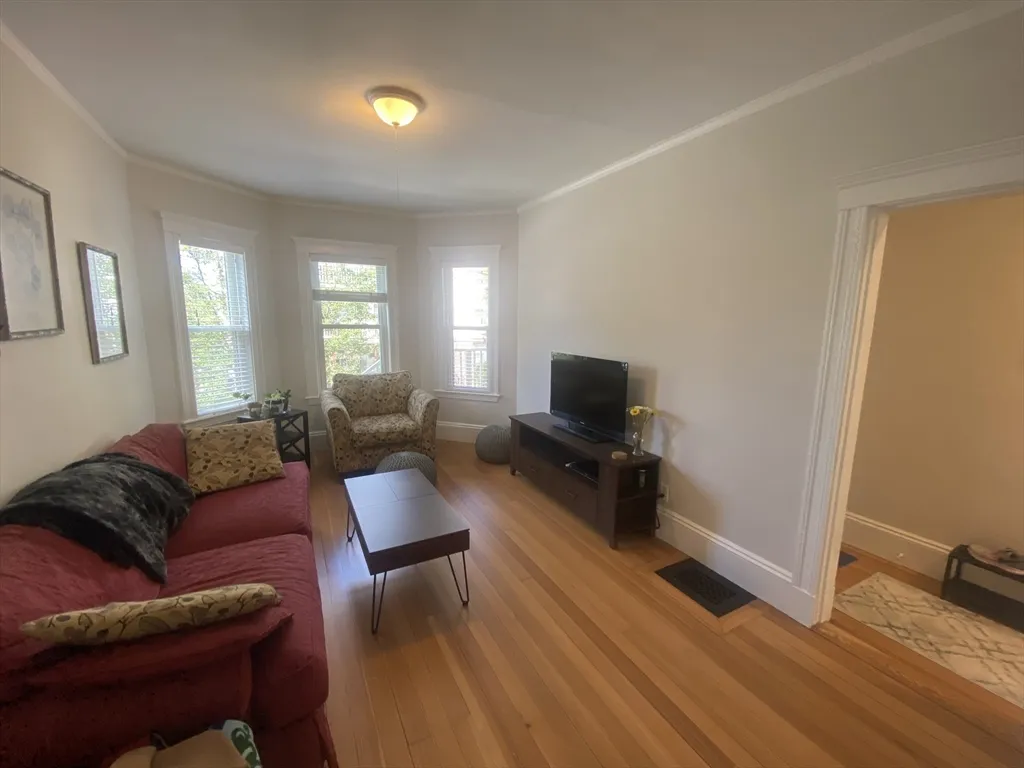 108 Heath St, Winter Hill