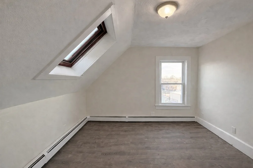 75 Haviland Ave, Lynn