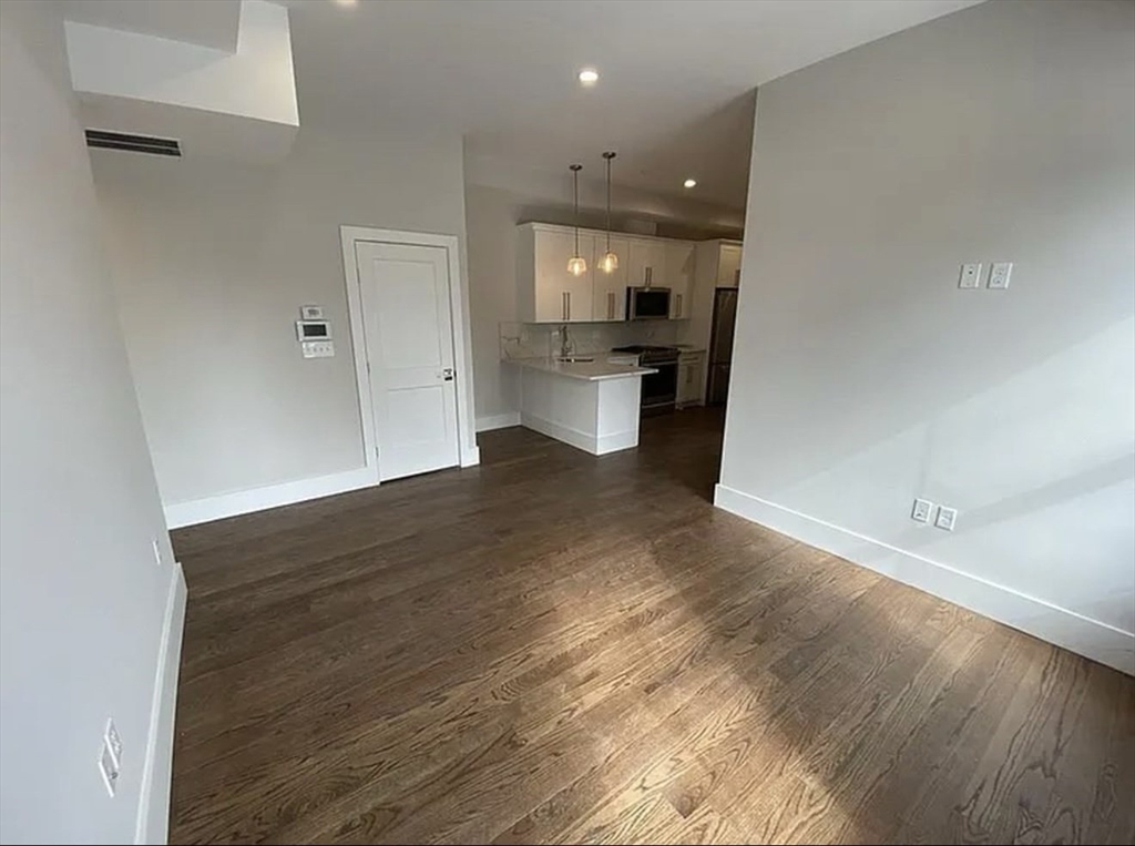 64 Gove St, East Boston