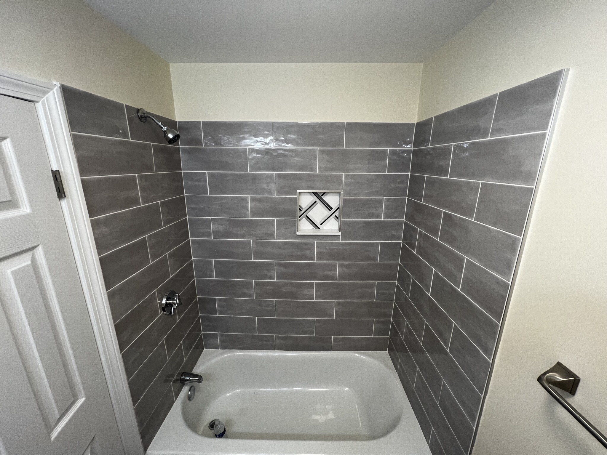 892 Huntington Ave, Mission Hill