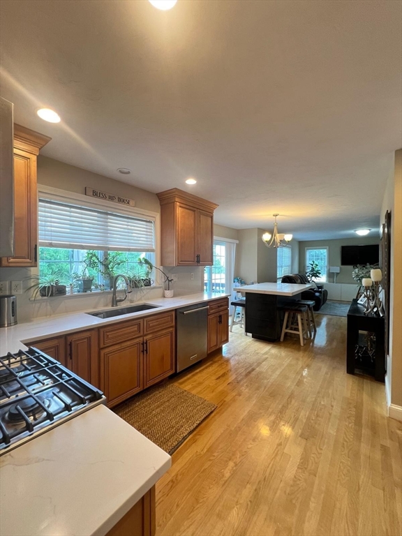 90 Cook Ln, Marlborough