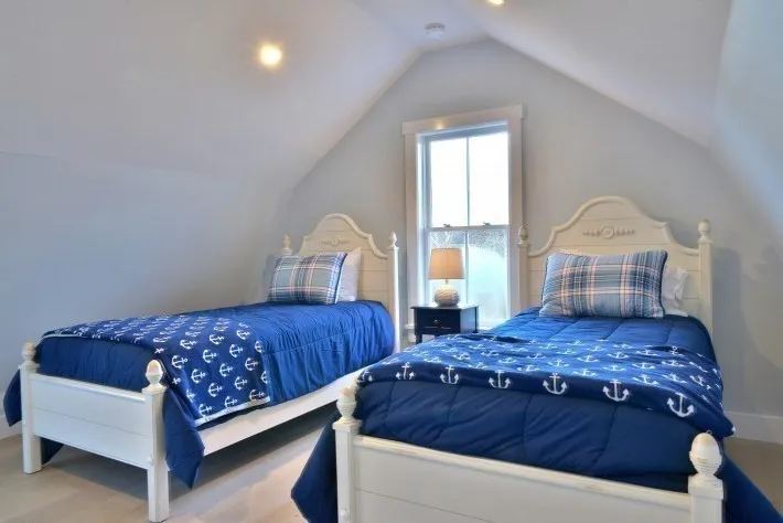 5 Green Ln, Nantucket