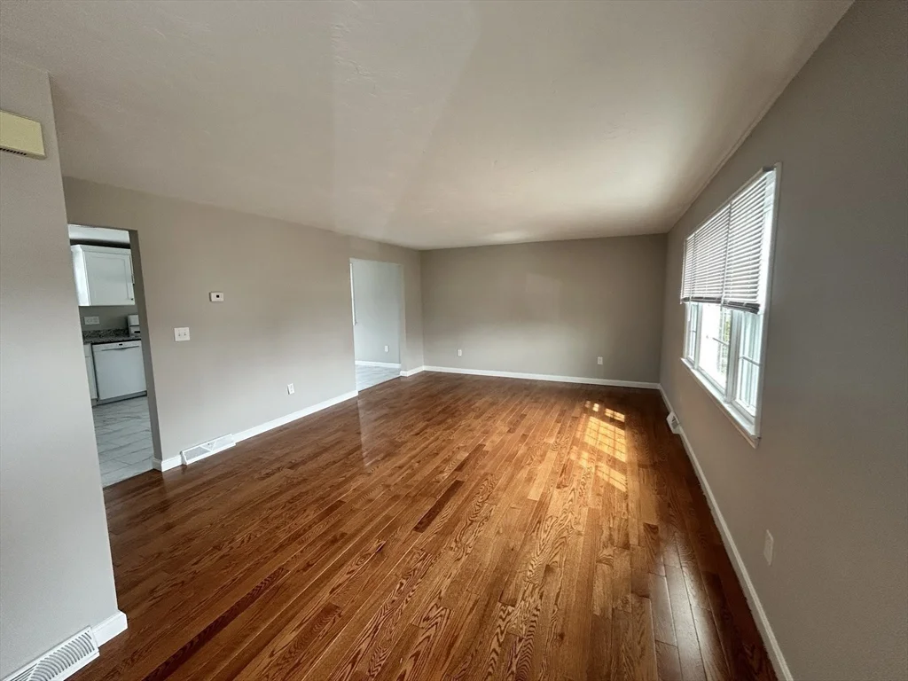 38 Reservoir St, Brockton