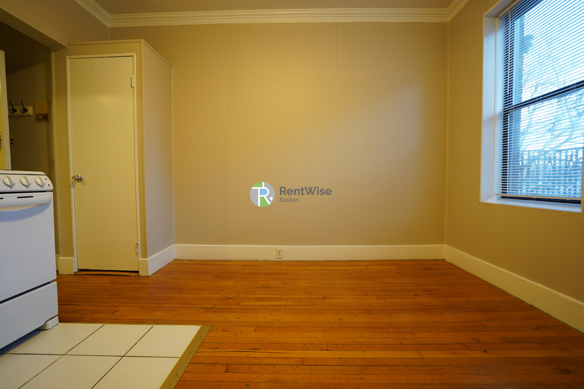 50 Park Vale Ave, Allston