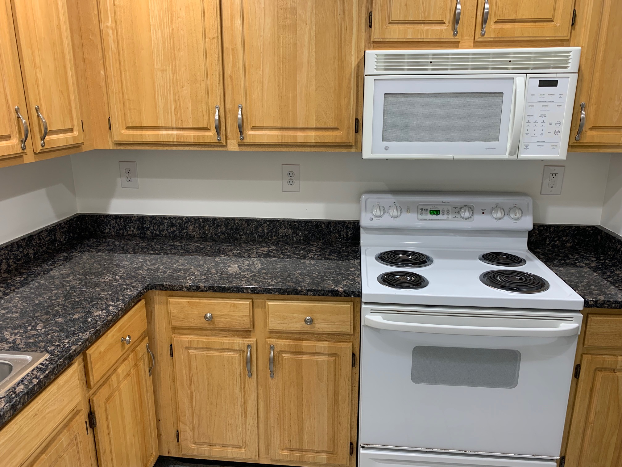 19 Queensberry St, Fenway