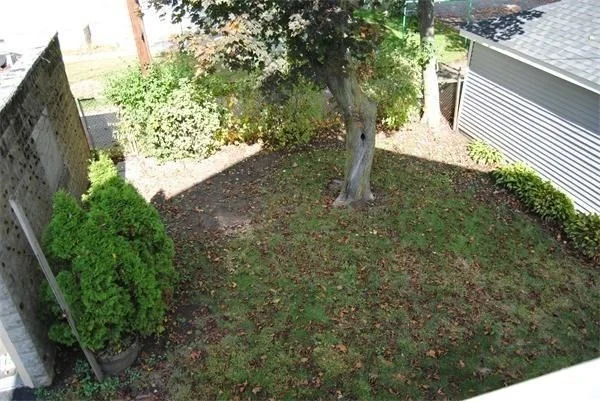 29 Ripley Rd, Belmont