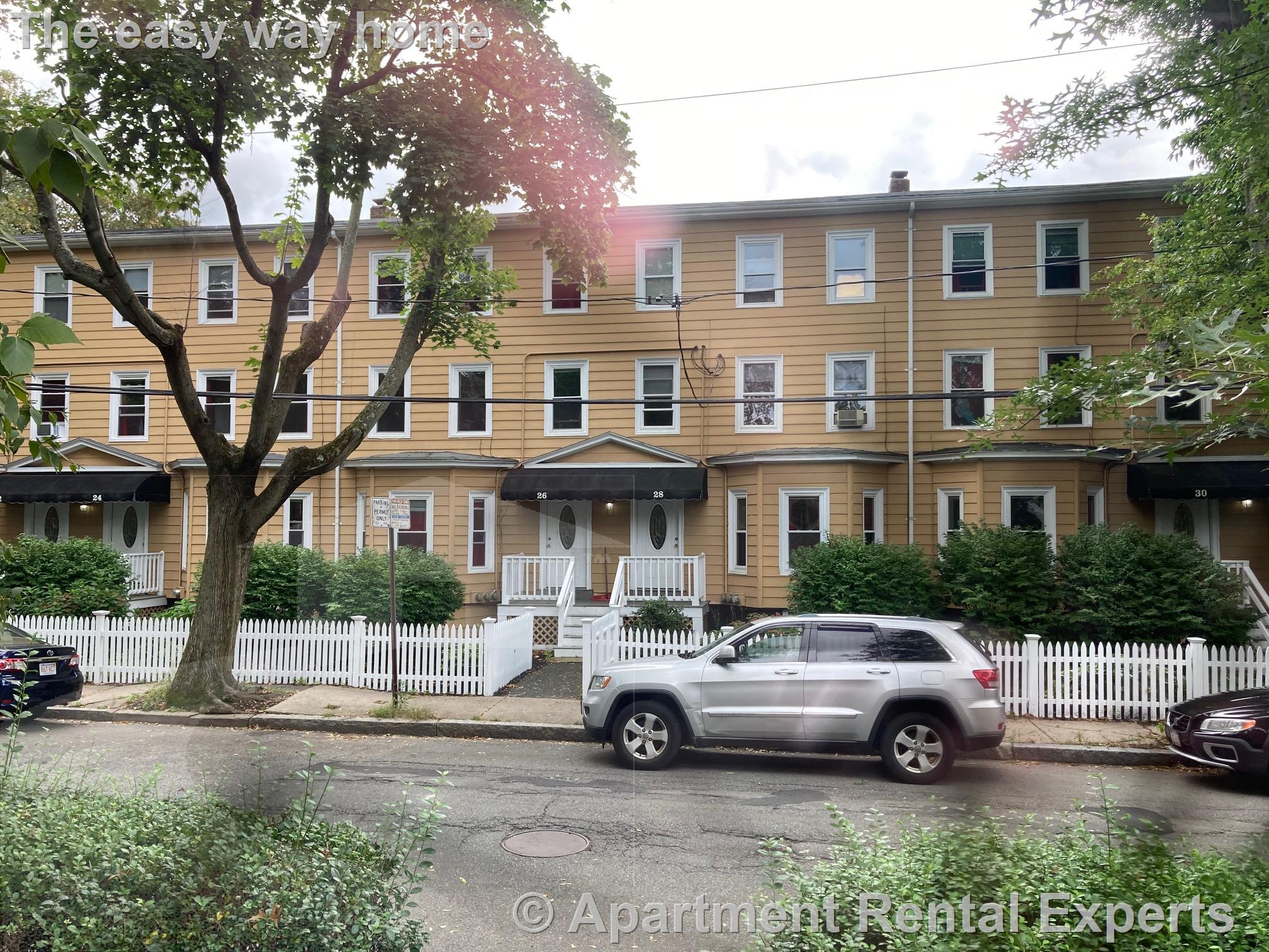 24 Cogswell Ave, Porter Square