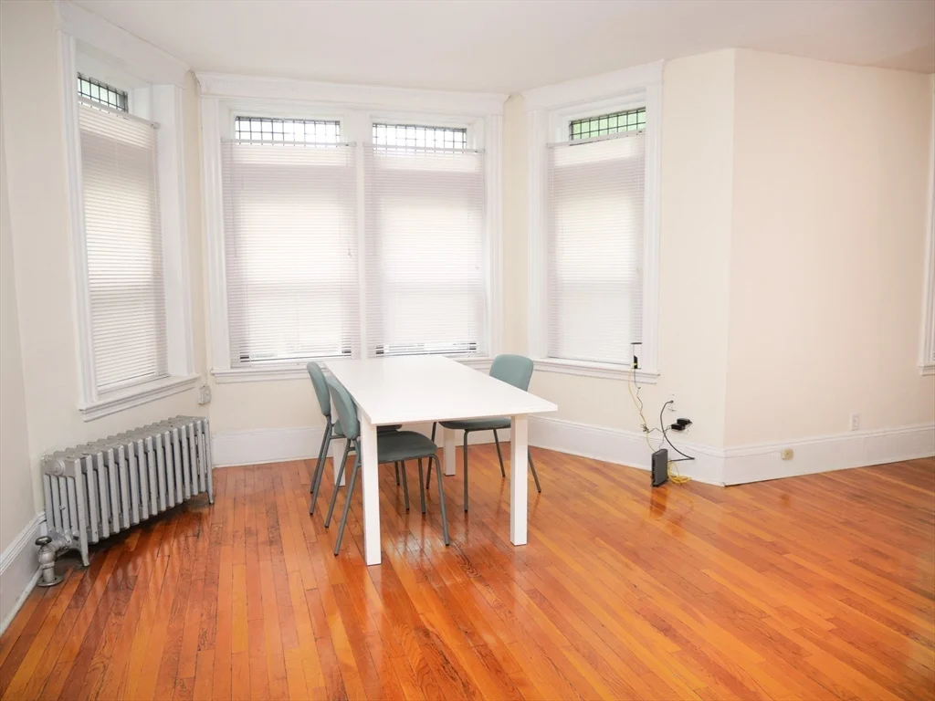 231 Saint Paul, Brookline