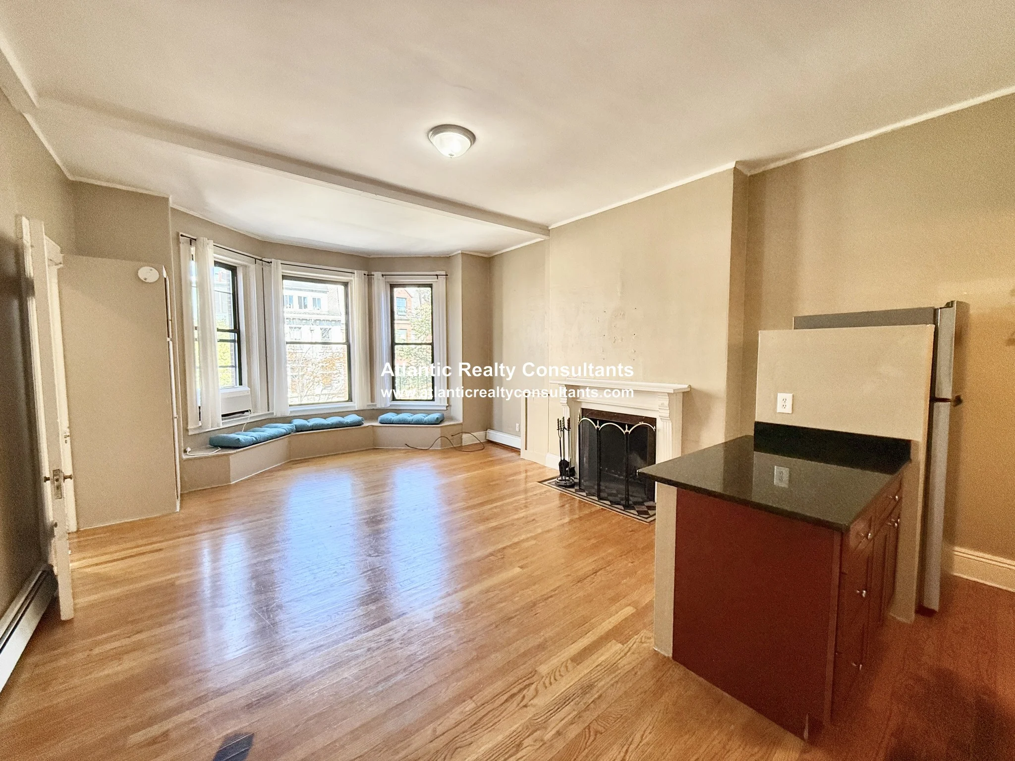 337 Beacon St, Back Bay