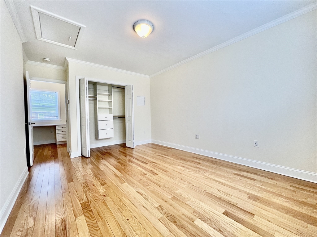 111 Independence Dr, Brookline