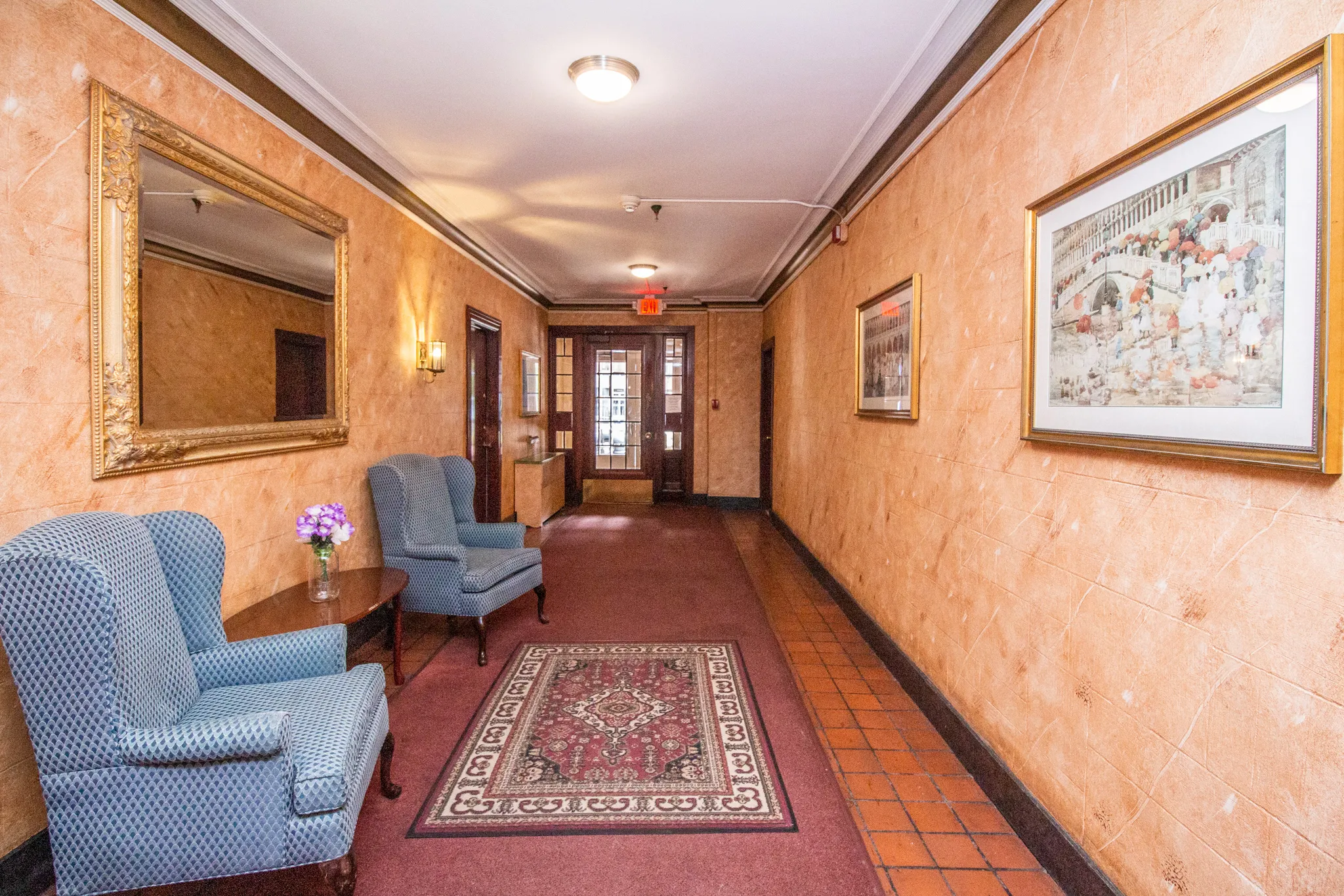 1945 Commonwealth Ave, Brighton