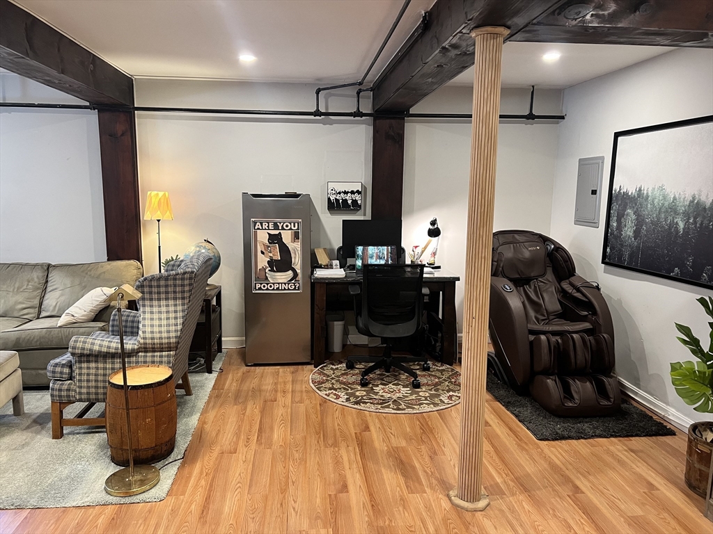 3 Allen Rd, Oak Square