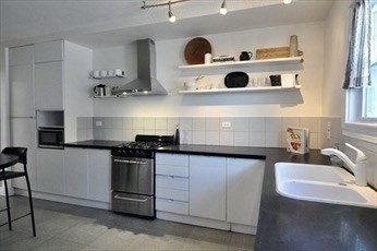 31 Crest Ave, Chelsea