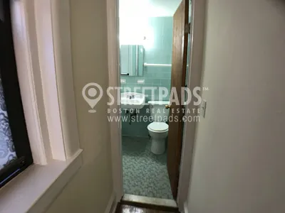 1315 Commonwealth Ave, Allston