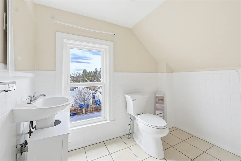 28 Church St, North Attleboro