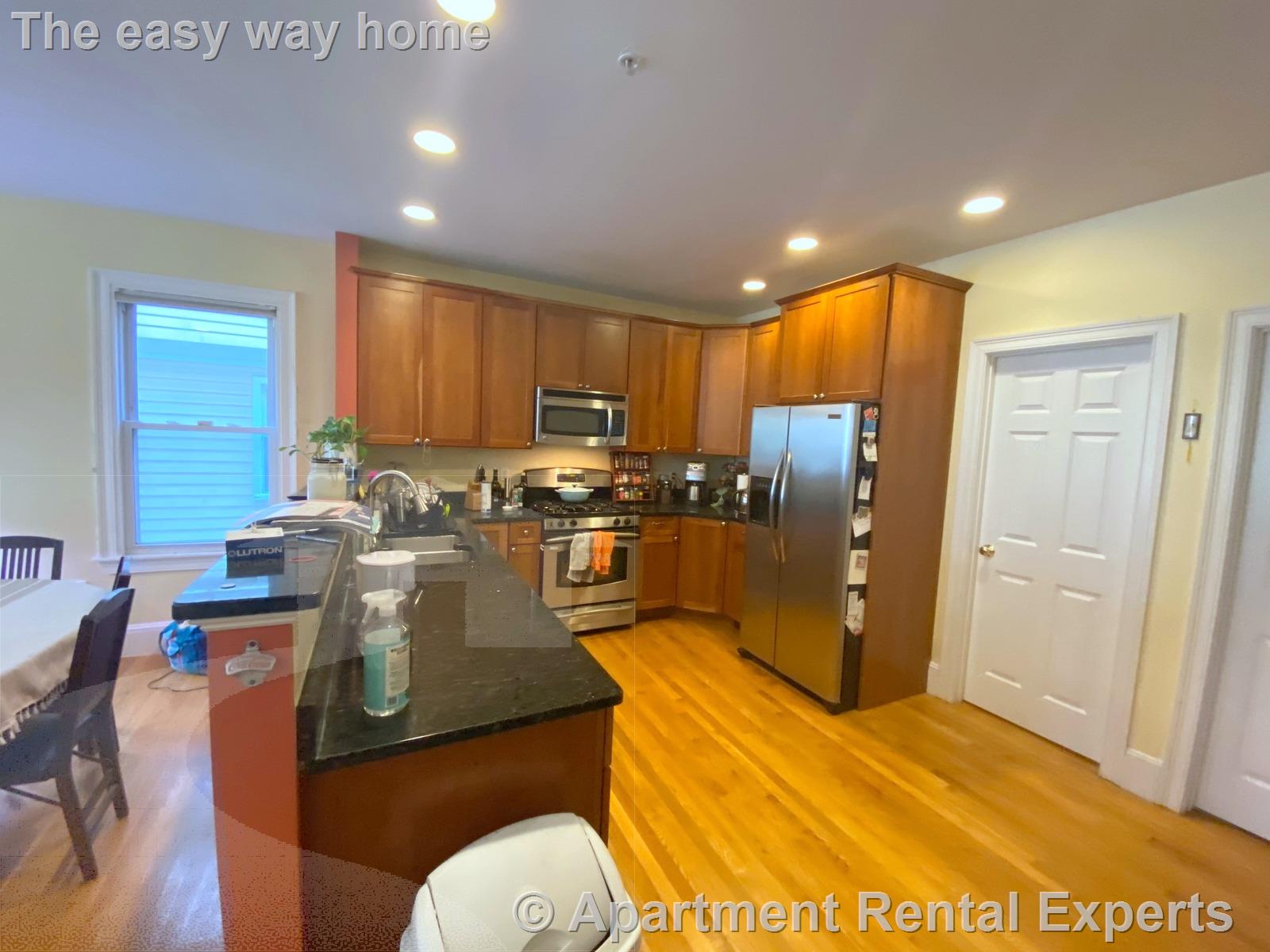 40 Prince St, Cambridgeport