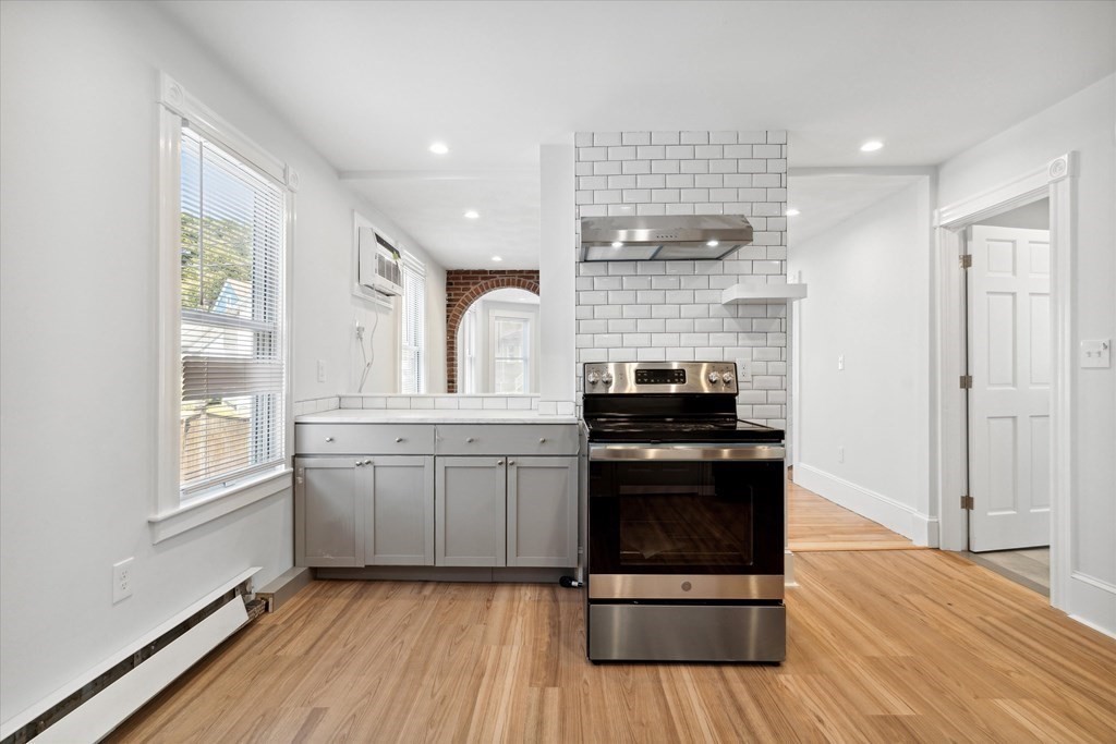 3 Orchard St, Revere