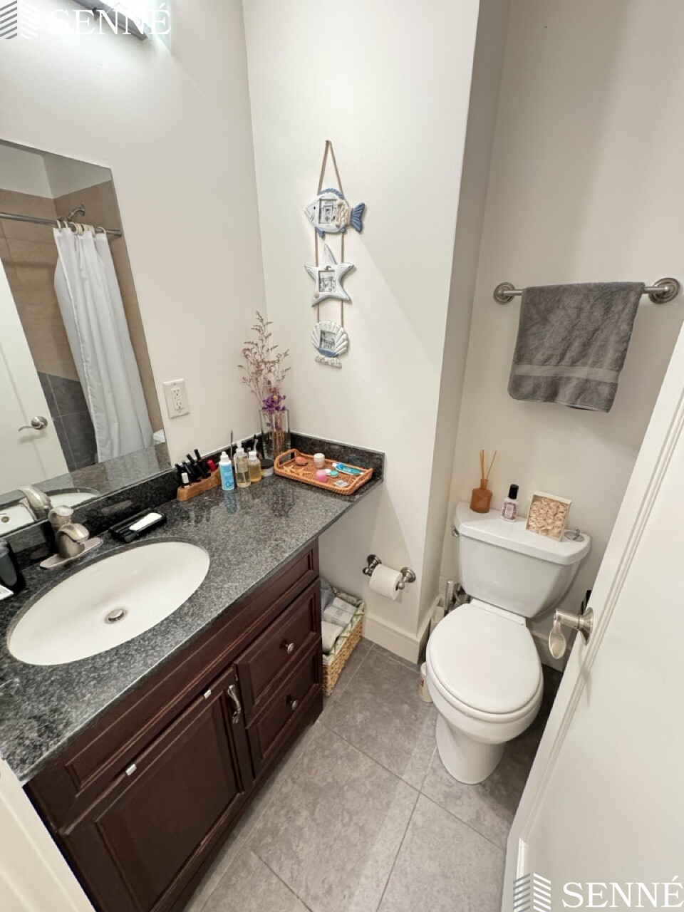 18 Whitney Ave, Cambridgeport