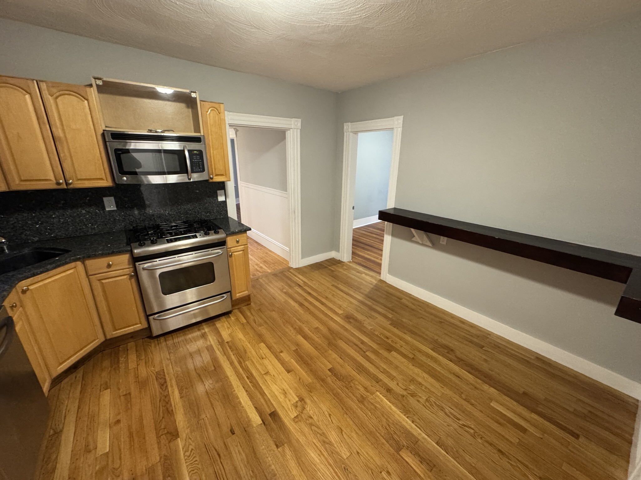 35 Cameron Ave, Teele Square