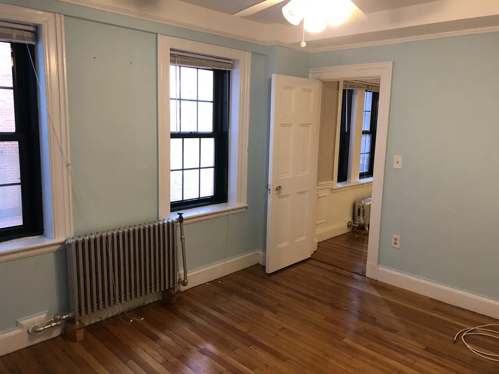 124 Bowdoin St, Beacon Hill