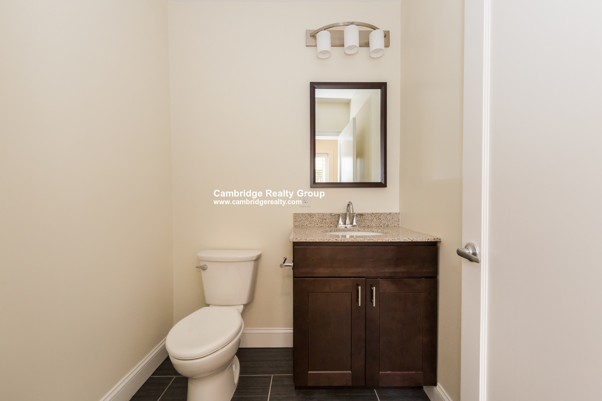 217 Arlington St, West Medford