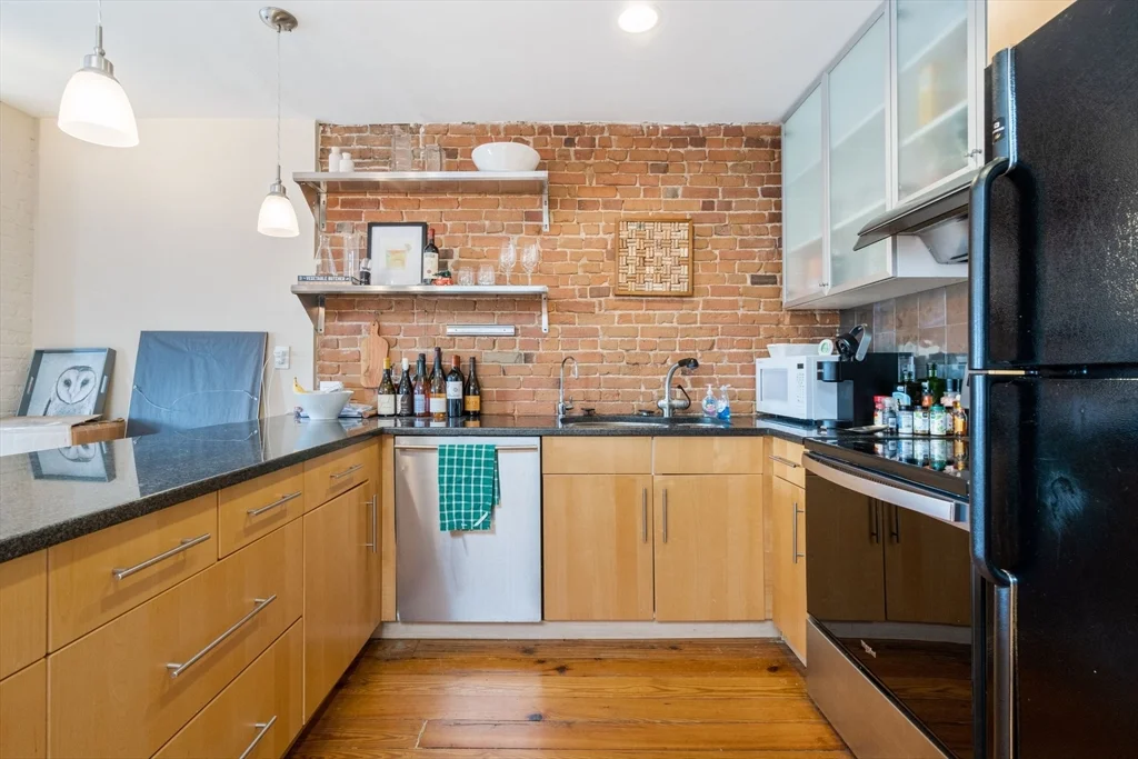 35 Milford St, South End