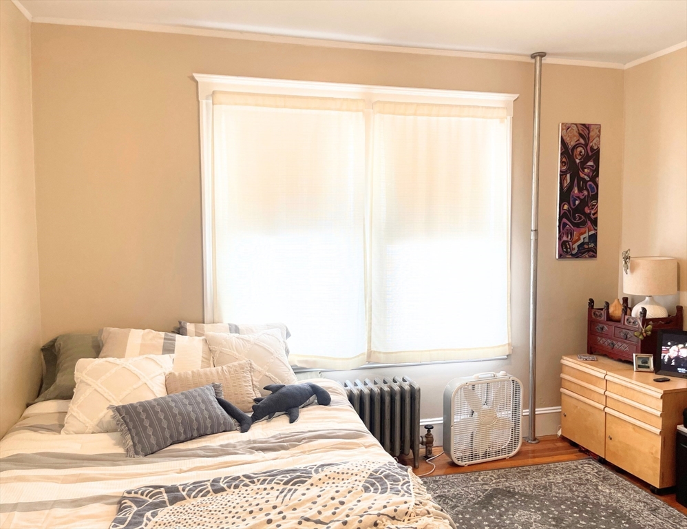 174 Ocean Ave West, Salem