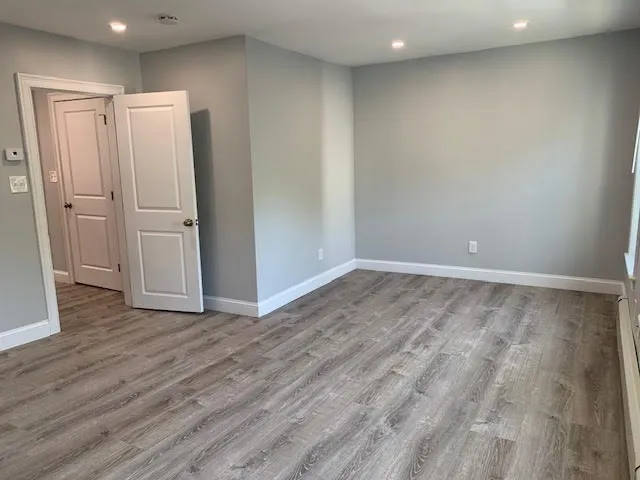 97 Cottage St, East Boston