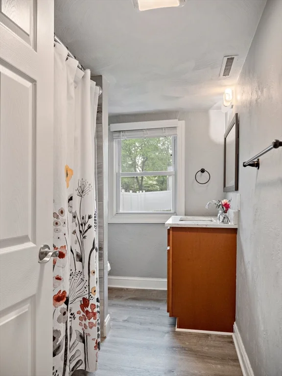 36 Brackett Rd, Ashland