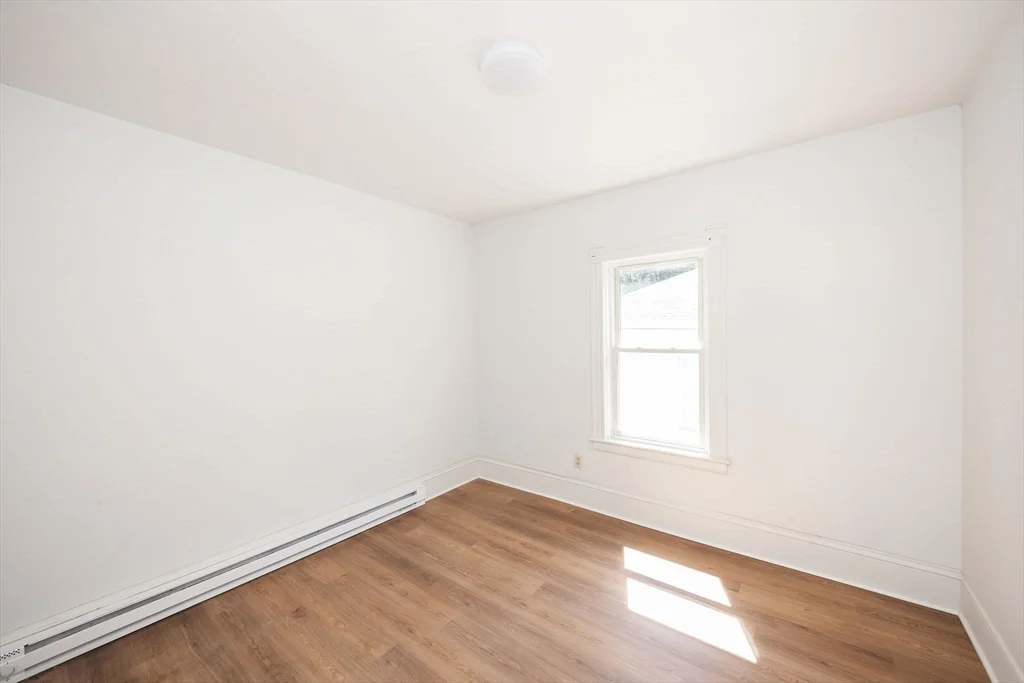 6 Vernon Street Pl, Worcester