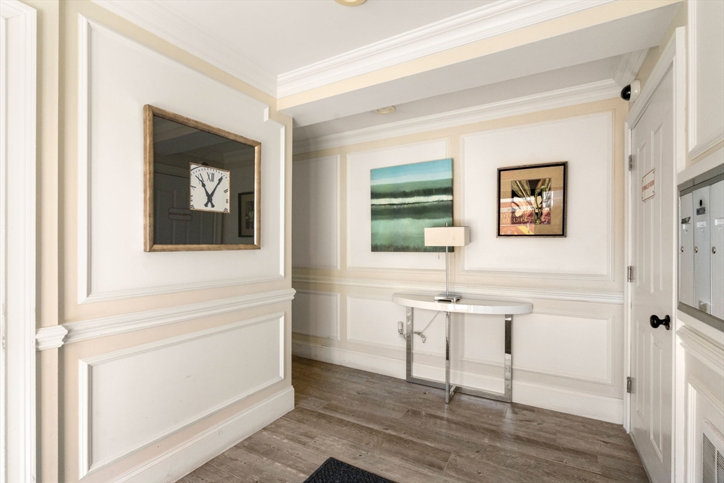 215 Athens St, South Boston