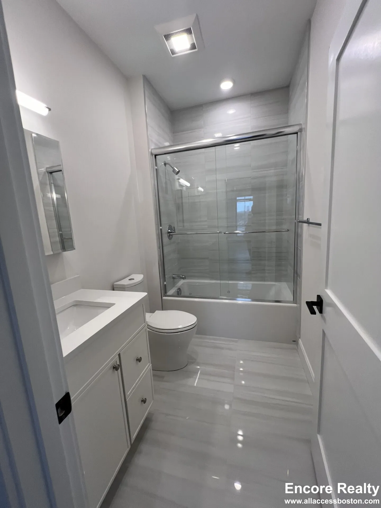 157 Everett St, Allston