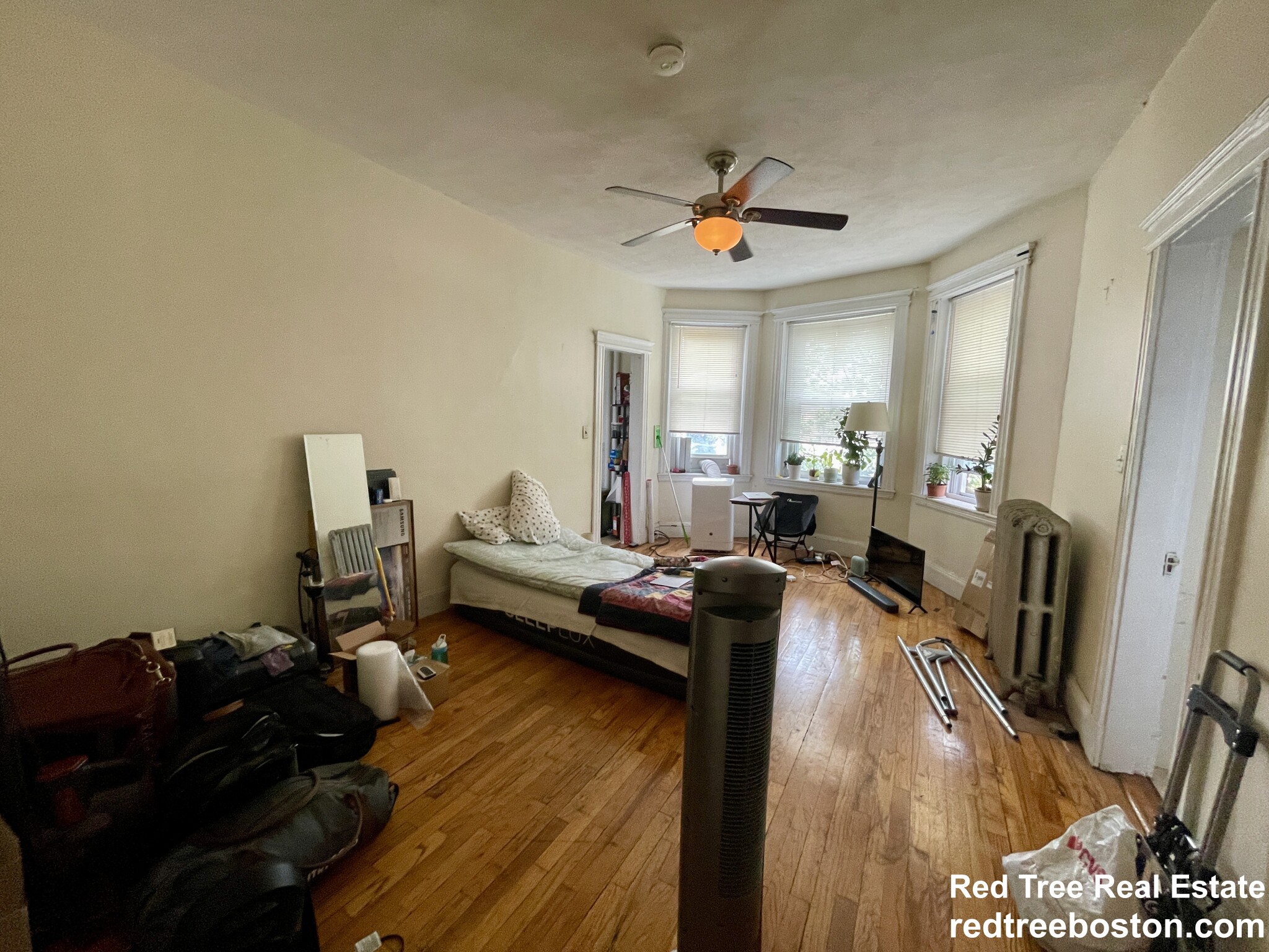 1330 Commonwealth Ave, Allston